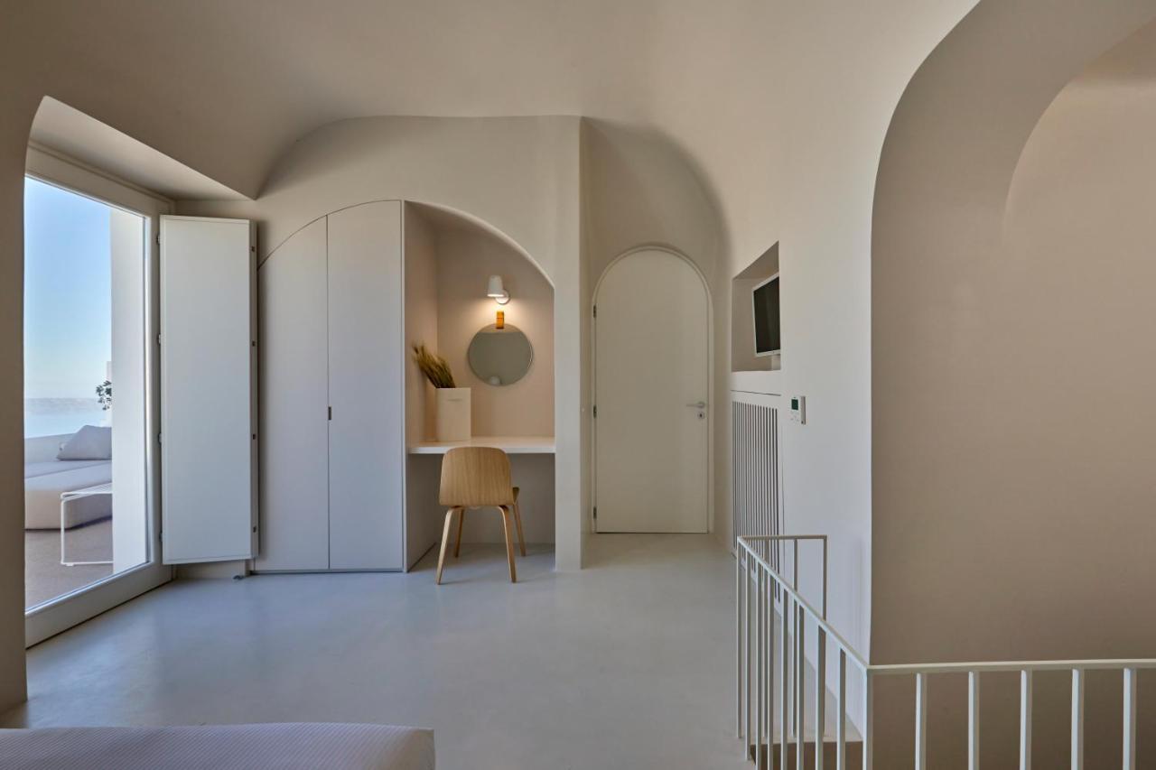 Olia & Apartament Imerovigli (Santorini)